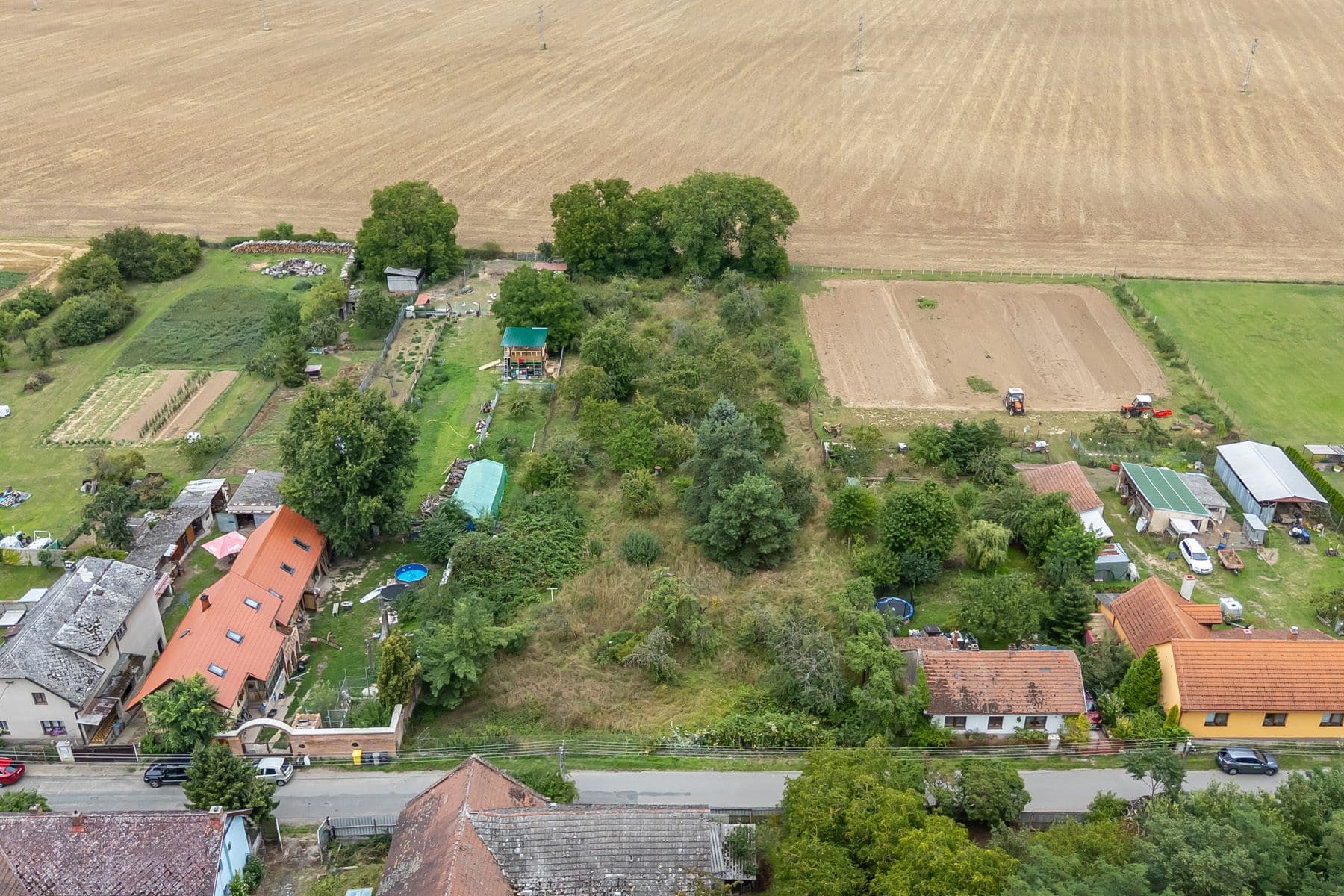 plot for sale, 3,823 m², Dolní Beřkovice, Středočeský Region plot for sale, 3,823 m², Dolní Beřkovice, Středočeský Region