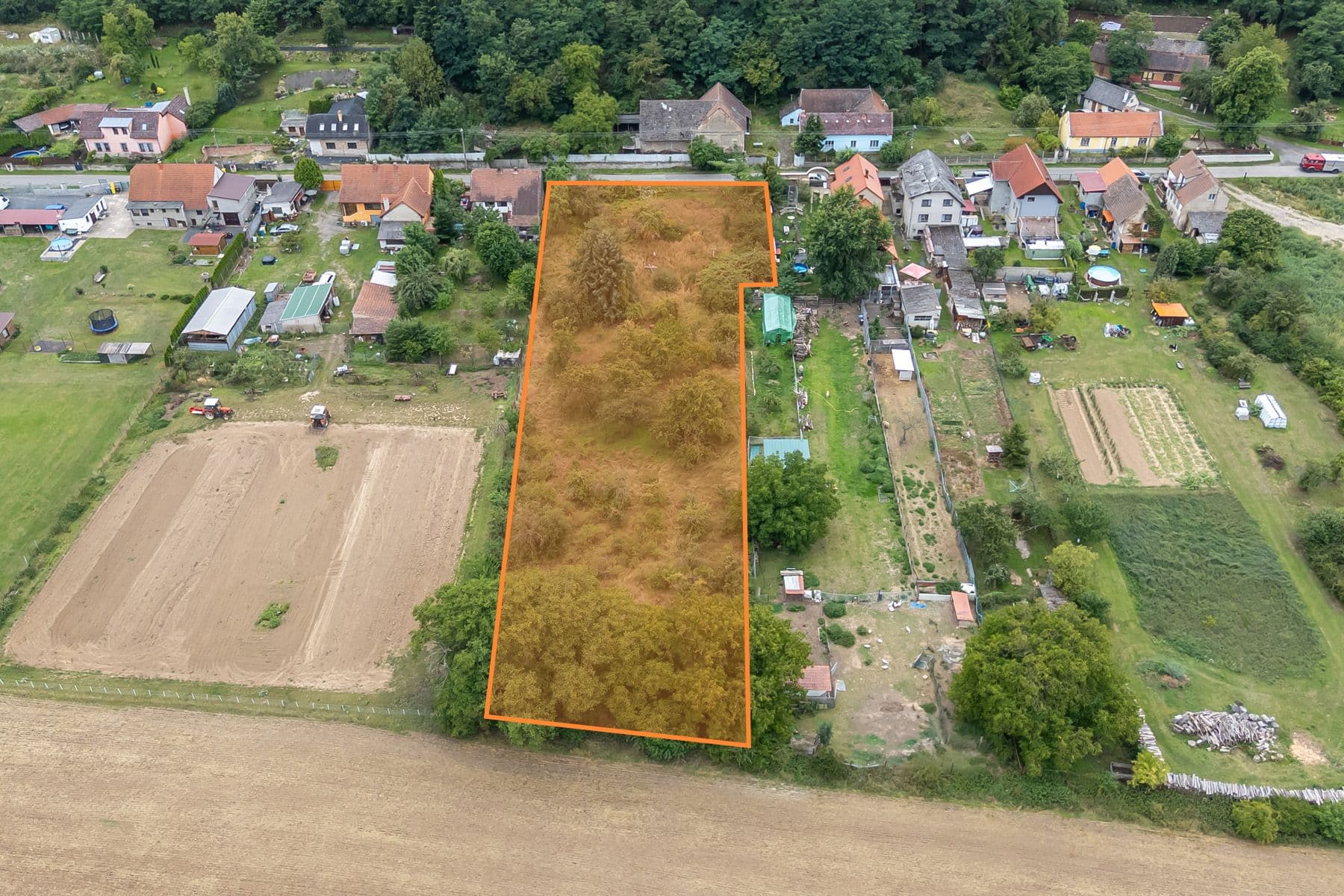 plot for sale, 3,823 m², Dolní Beřkovice, Středočeský Region plot for sale, 3,823 m², Dolní Beřkovice, Středočeský Region