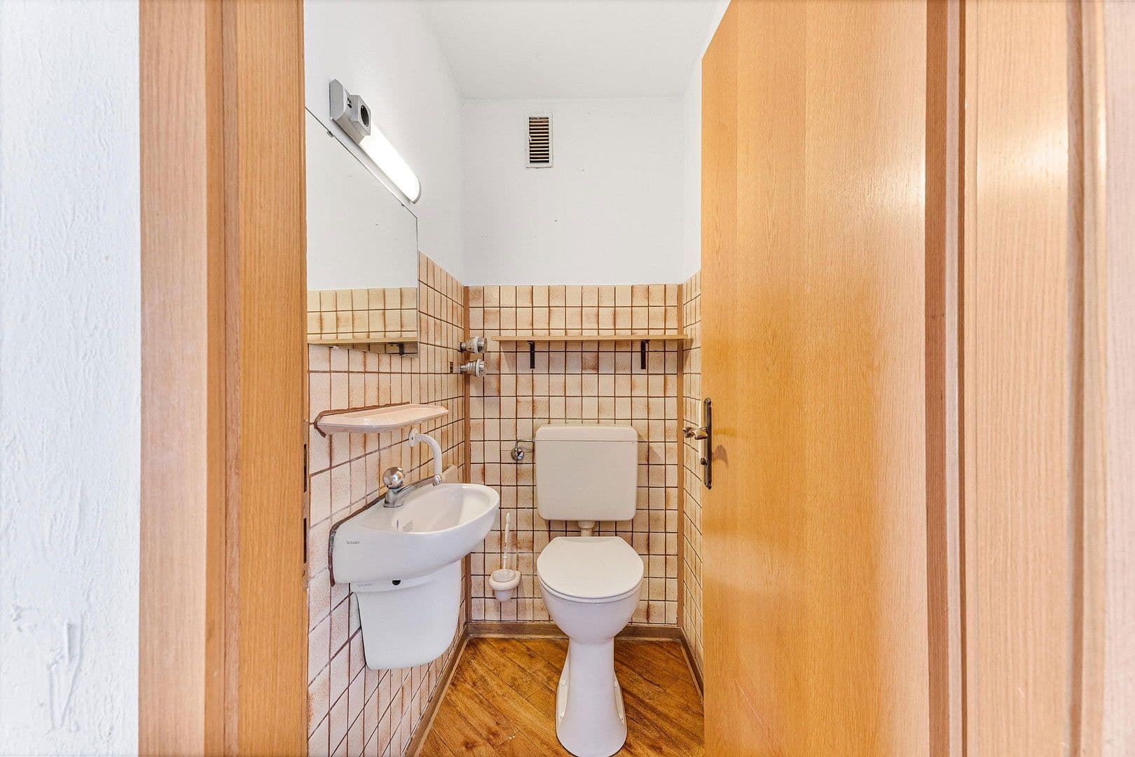 2 bedroom with open-plan kitchen flat for sale, 83 m², Fellbach, Baden-Württemberg 2 bedroom with open-plan kitchen flat for sale, 83 m², Fellbach, Baden-Württemberg