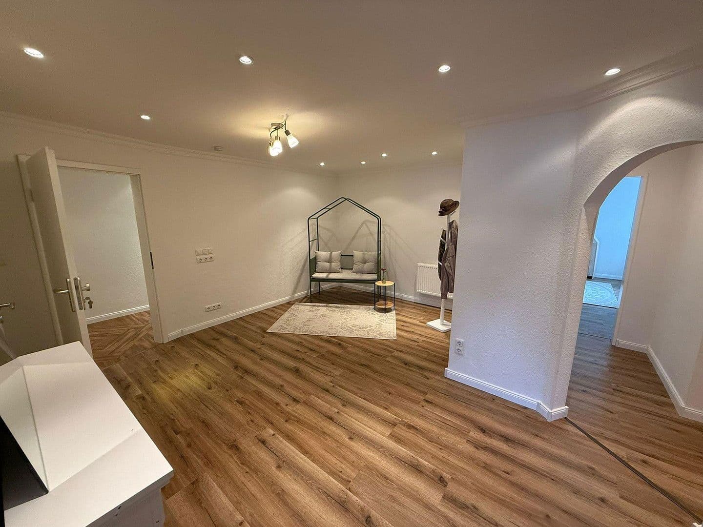 4 bedroom with open-plan kitchen flat for sale, 190 m², Hauptstraße 67, Cuxhaven, Lower Saxony 4 bedroom with open-plan kitchen flat for sale, 190 m², Hauptstraße 67, Cuxhaven, Lower Saxony