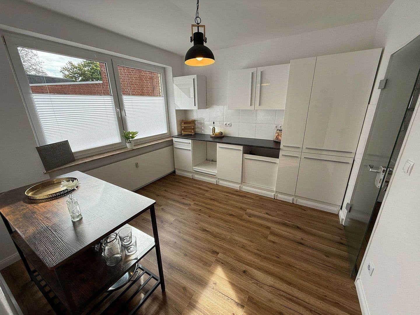 4 bedroom with open-plan kitchen flat for sale, 190 m², Hauptstraße 67, Cuxhaven, Lower Saxony 4 bedroom with open-plan kitchen flat for sale, 190 m², Hauptstraße 67, Cuxhaven, Lower Saxony