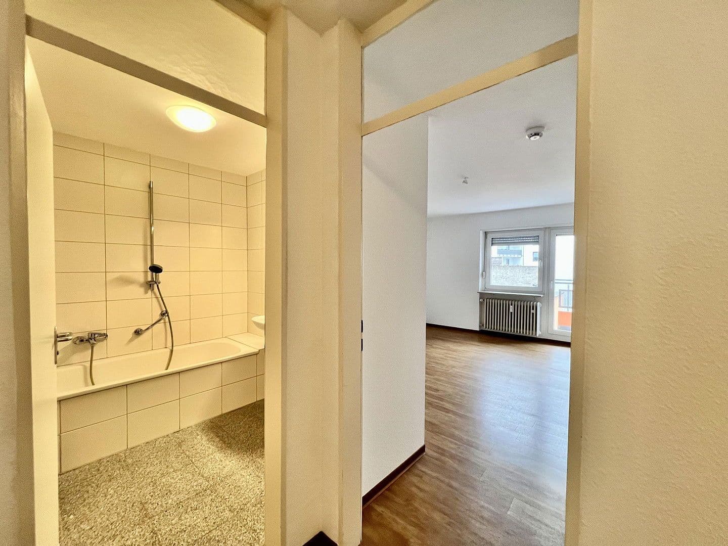 3 bedroom flat to rent, 90 m², Karlsruhe, Baden-Württemberg 3 bedroom flat to rent, 90 m², Karlsruhe, Baden-Württemberg