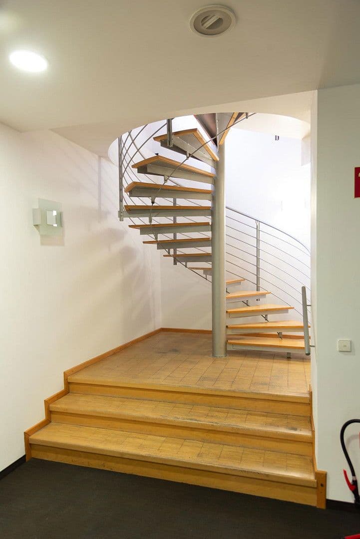 non-residential property to rent, 460 m², Dinkelsbühl, Bavaria non-residential property to rent, 460 m², Dinkelsbühl, Bavaria