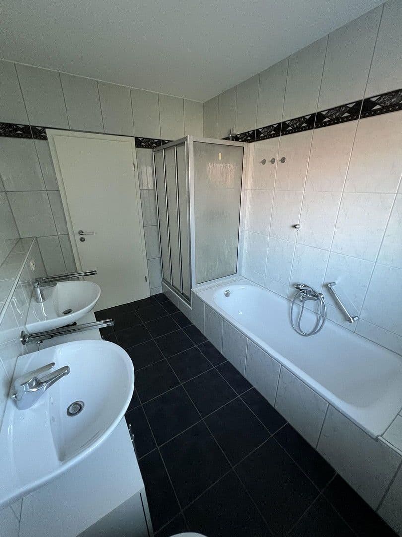 3 bedroom flat for sale, 91 m², St. Leon-Rot, Baden-Württemberg 3 bedroom flat for sale, 91 m², St. Leon-Rot, Baden-Württemberg