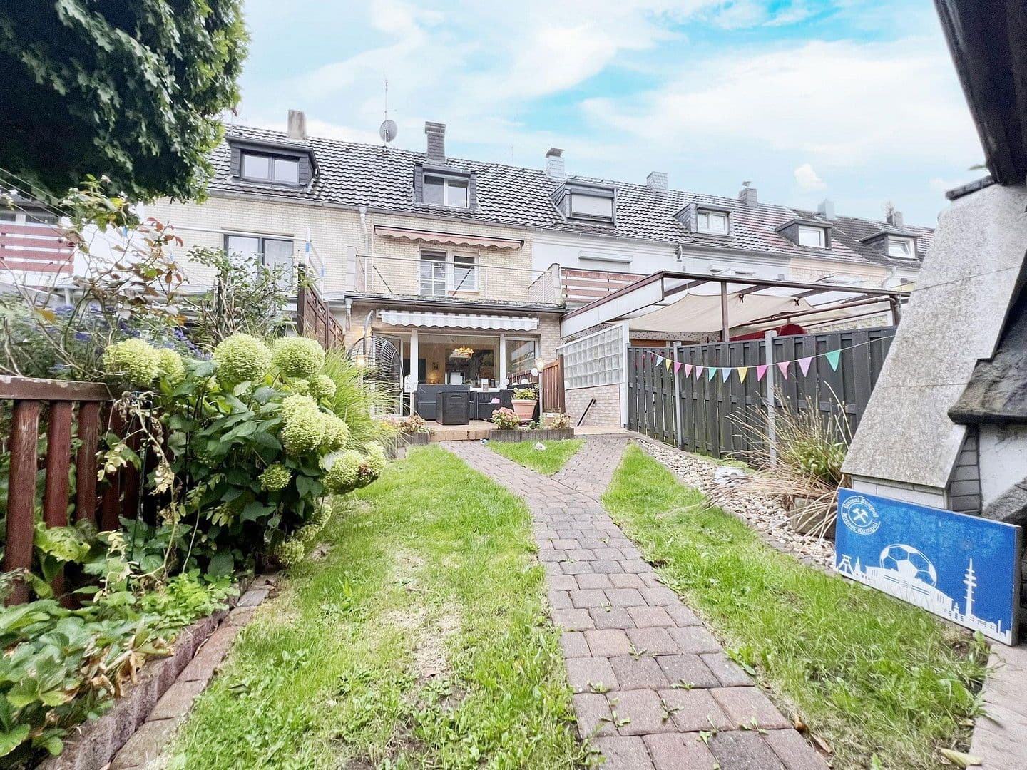 house for sale, 100 m², Duisburg, North Rhine-Westphalia house for sale, 100 m², Duisburg, North Rhine-Westphalia