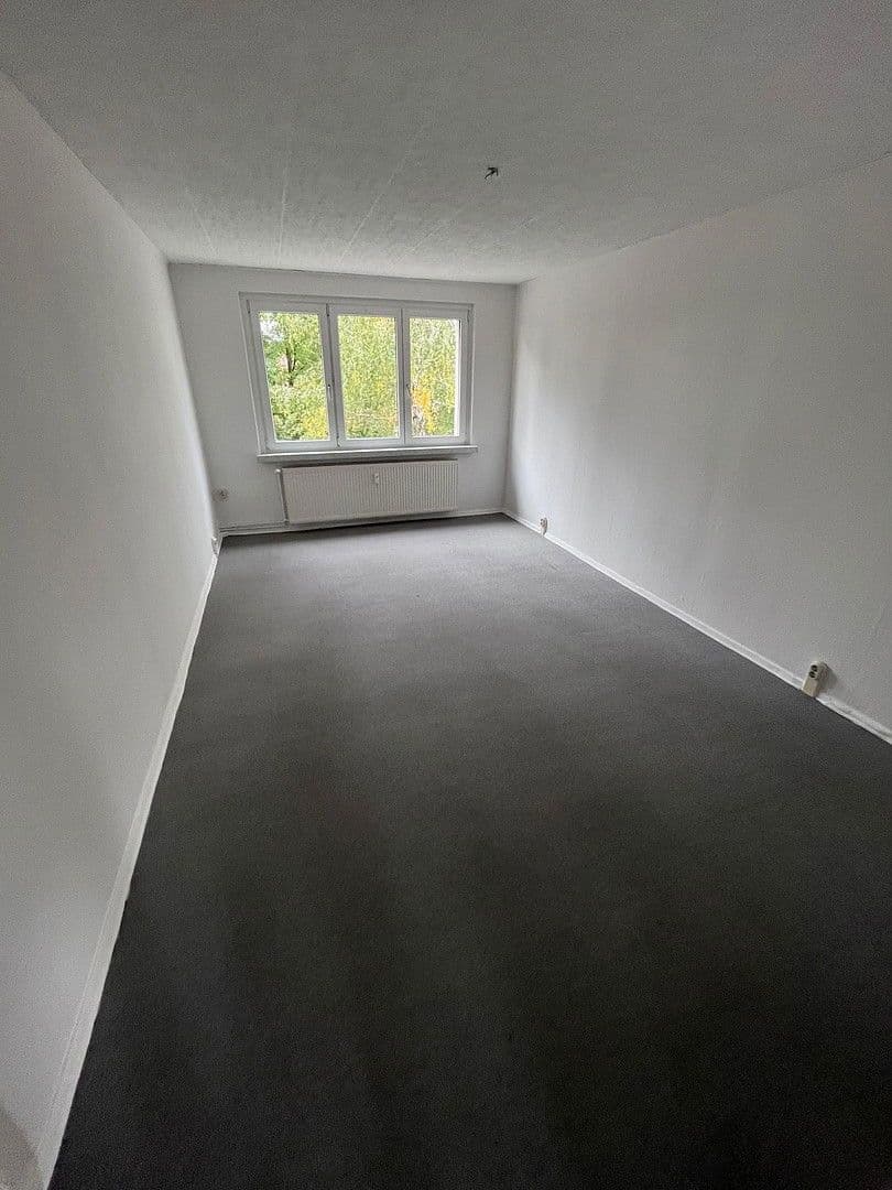3 bedroom flat to rent, 58 m², Straße des Aufbaus 27, Südliches Anhalt, Saxony-Anhalt 3 bedroom flat to rent, 58 m², Straße des Aufbaus 27, Südliches Anhalt, Saxony-Anhalt