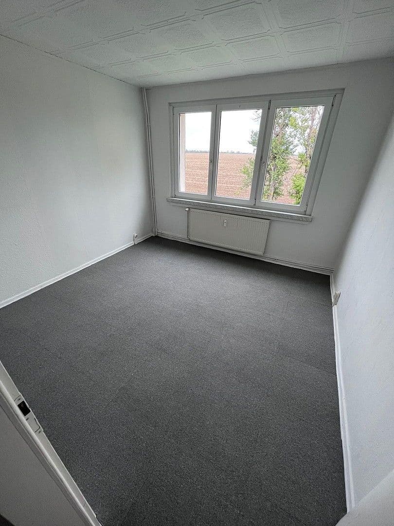 3 bedroom flat to rent, 58 m², Straße des Aufbaus 27, Südliches Anhalt, Saxony-Anhalt 3 bedroom flat to rent, 58 m², Straße des Aufbaus 27, Südliches Anhalt, Saxony-Anhalt