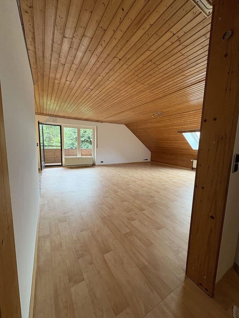 3 bedroom flat to rent, 120 m², Ermreus 28, Kunreuth, Bavaria 3 bedroom flat to rent, 120 m², Ermreus 28, Kunreuth, Bavaria