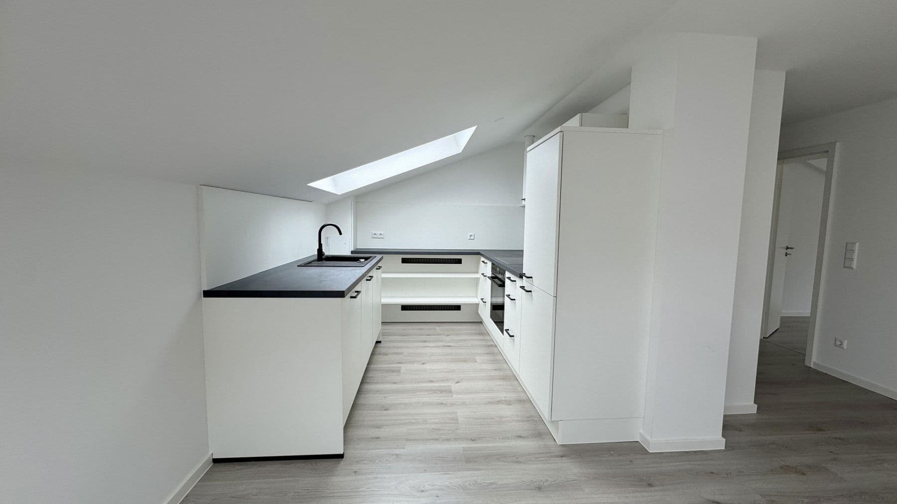 3 bedroom flat to rent, 71 m², Hohenstaufenstr. 56, Pforzheim, Baden-Württemberg 3 bedroom flat to rent, 71 m², Hohenstaufenstr. 56, Pforzheim, Baden-Württemberg