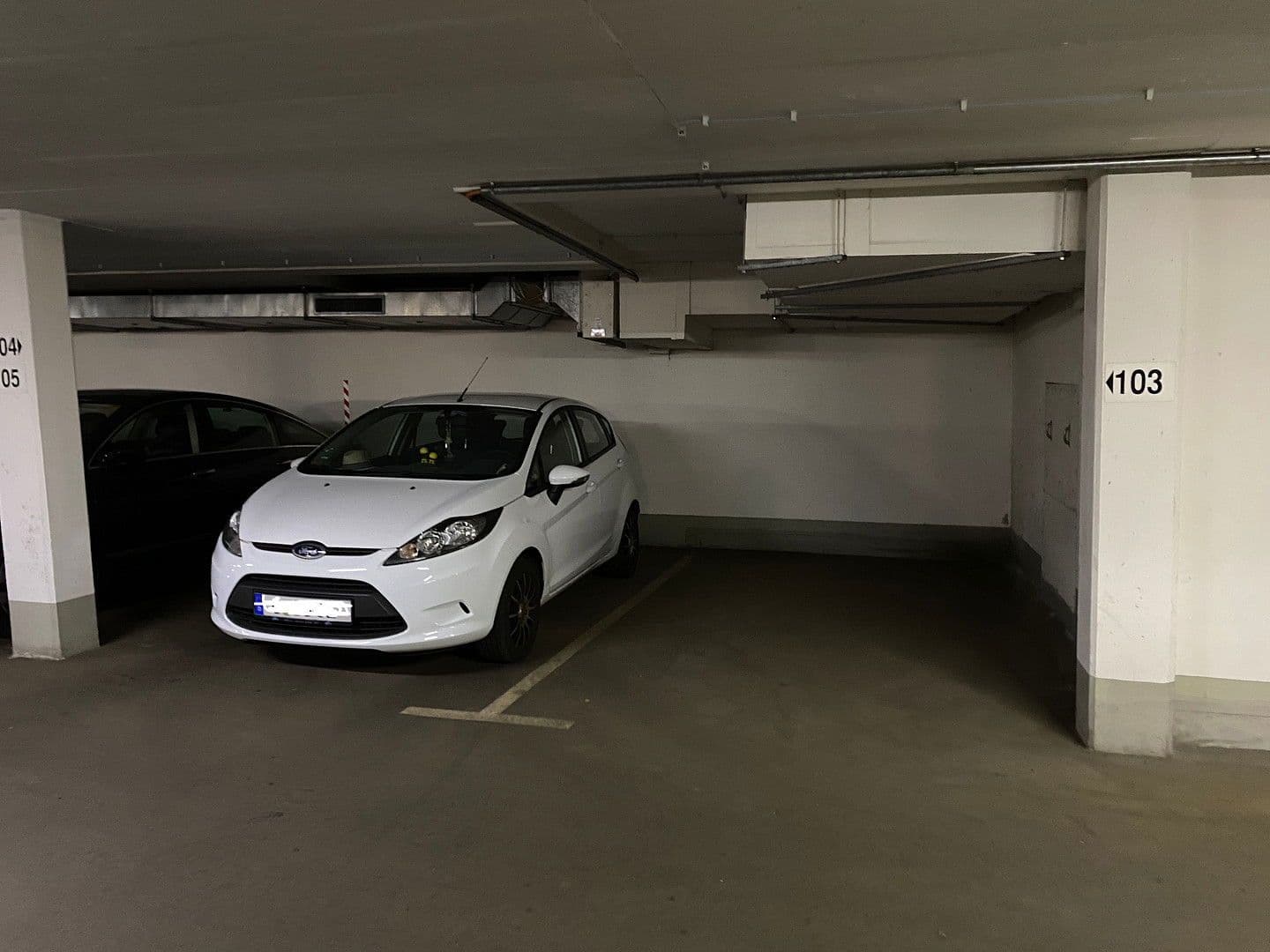 garage to rent, 0 m², Altendorfer Str., Chemnitz, Saxony garage to rent, 0 m², Altendorfer Str., Chemnitz, Saxony