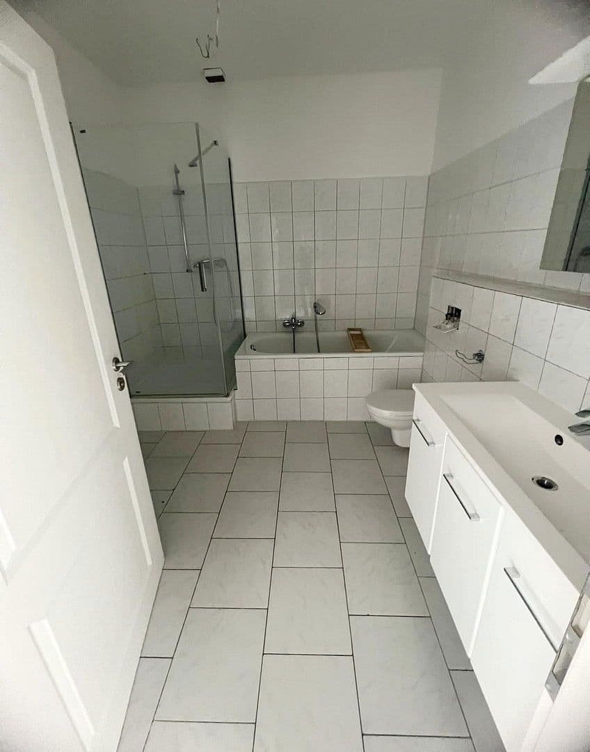 house for sale, 1,296 m², KONSTANTINPLATZ.5, Nordrhein-Westfalen - Mönchengladbach, North Rhine-Westphalia house for sale, 1,296 m², KONSTANTINPLATZ.5, Nordrhein-Westfalen - Mönchengladbach, North Rhine-Westphalia