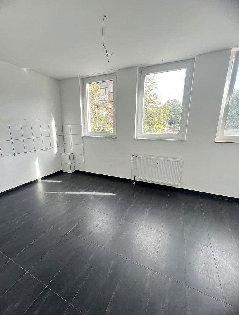 house for sale, 1,296 m², KONSTANTINPLATZ.5, Nordrhein-Westfalen - Mönchengladbach, North Rhine-Westphalia house for sale, 1,296 m², KONSTANTINPLATZ.5, Nordrhein-Westfalen - Mönchengladbach, North Rhine-Westphalia