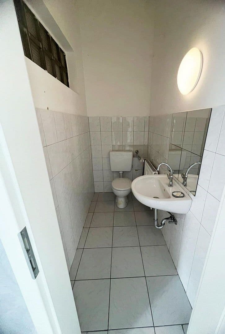 house for sale, 1,296 m², KONSTANTINPLATZ.5, Nordrhein-Westfalen - Mönchengladbach, North Rhine-Westphalia house for sale, 1,296 m², KONSTANTINPLATZ.5, Nordrhein-Westfalen - Mönchengladbach, North Rhine-Westphalia
