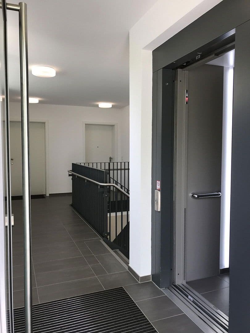 3 bedroom flat to rent, 115 m², Carl-Hofer-Str. 34, Karlsruhe, Baden-Württemberg 3 bedroom flat to rent, 115 m², Carl-Hofer-Str. 34, Karlsruhe, Baden-Württemberg