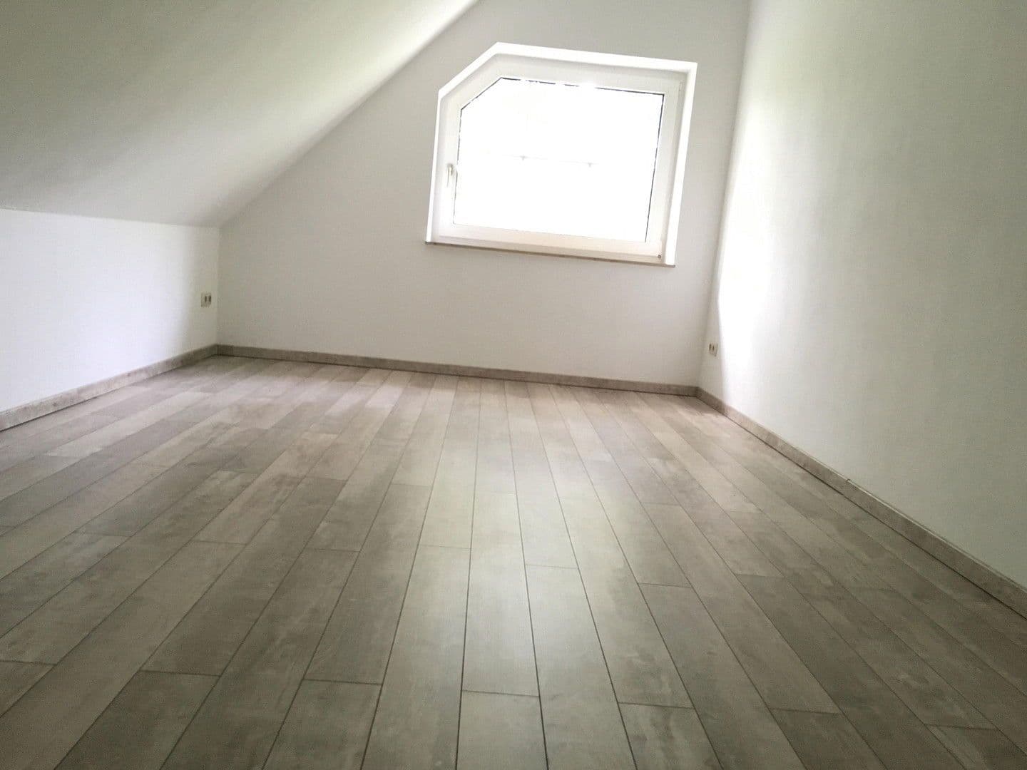 1 bedroom with open-plan kitchen flat to rent, 77 m², Hainholzweg, Hamburg, Hamburg 1 bedroom with open-plan kitchen flat to rent, 77 m², Hainholzweg, Hamburg, Hamburg