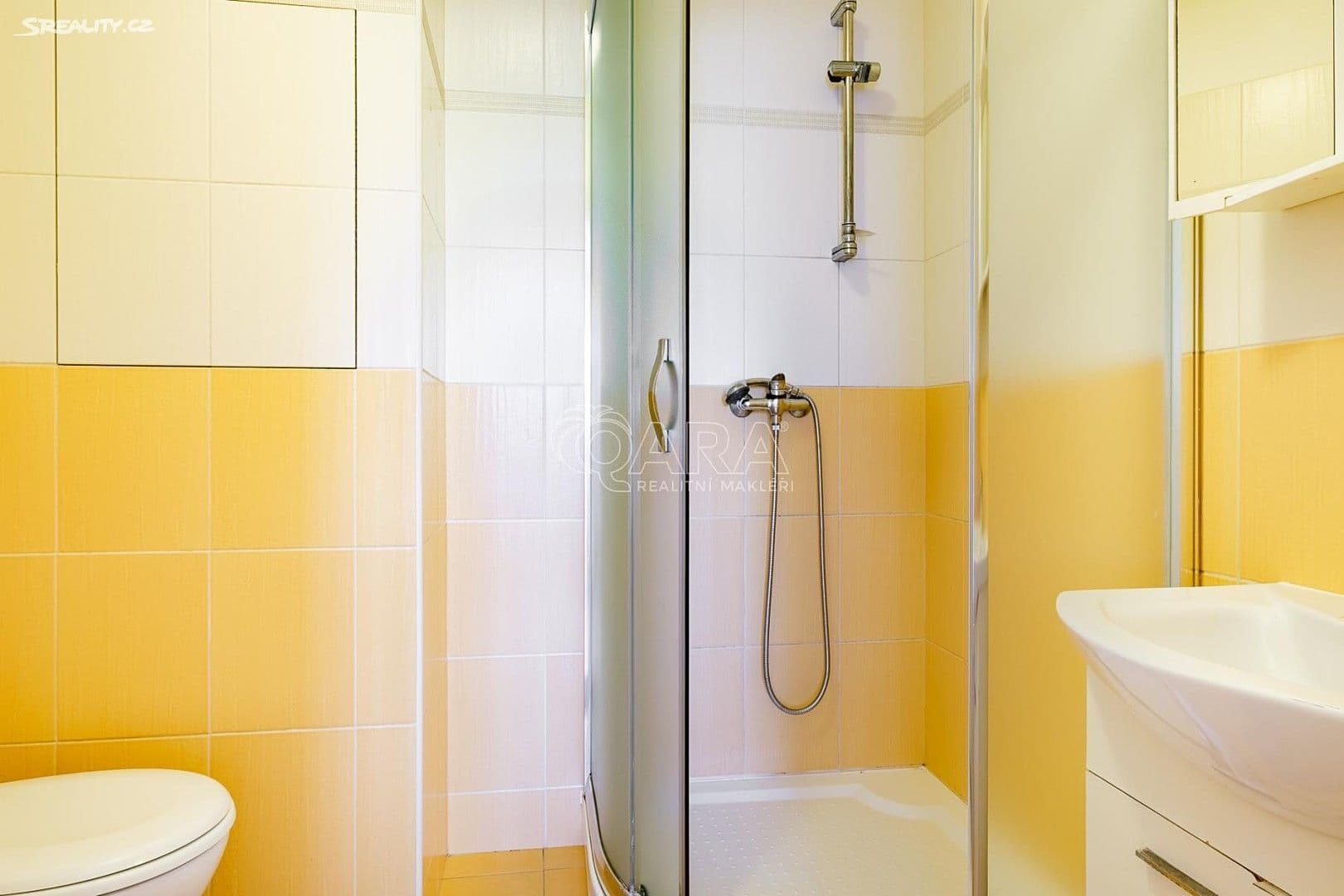 1 bedroom with open-plan kitchen flat to rent, 44 m², Veltruská, Prague, Prague 1 bedroom with open-plan kitchen flat to rent, 44 m², Veltruská, Prague, Prague