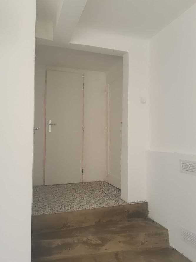 1 bedroom with open-plan kitchen flat to rent, 40 m², Kladenská, Prague, Prague 1 bedroom with open-plan kitchen flat to rent, 40 m², Kladenská, Prague, Prague