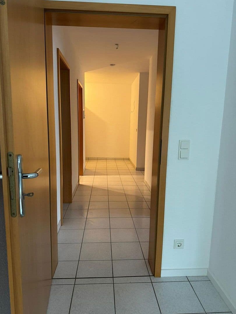 3 bedroom flat to rent, 105 m², Bad Neuenahr-Ahrweiler, Rhineland-Palatinate 3 bedroom flat to rent, 105 m², Bad Neuenahr-Ahrweiler, Rhineland-Palatinate