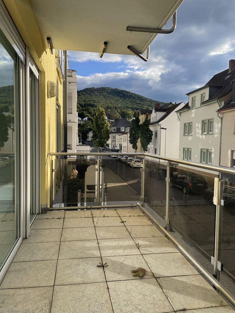 3 bedroom flat to rent, 105 m², Bad Neuenahr-Ahrweiler, Rhineland-Palatinate 3 bedroom flat to rent, 105 m², Bad Neuenahr-Ahrweiler, Rhineland-Palatinate