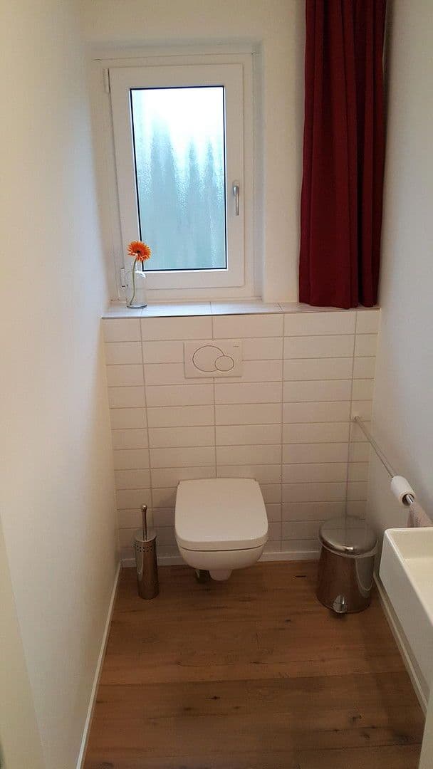 2 bedroom with open-plan kitchen flat to rent, 94 m², Am Rosenberg 30, Hattingen, North Rhine-Westphalia 2 bedroom with open-plan kitchen flat to rent, 94 m², Am Rosenberg 30, Hattingen, North Rhine-Westphalia