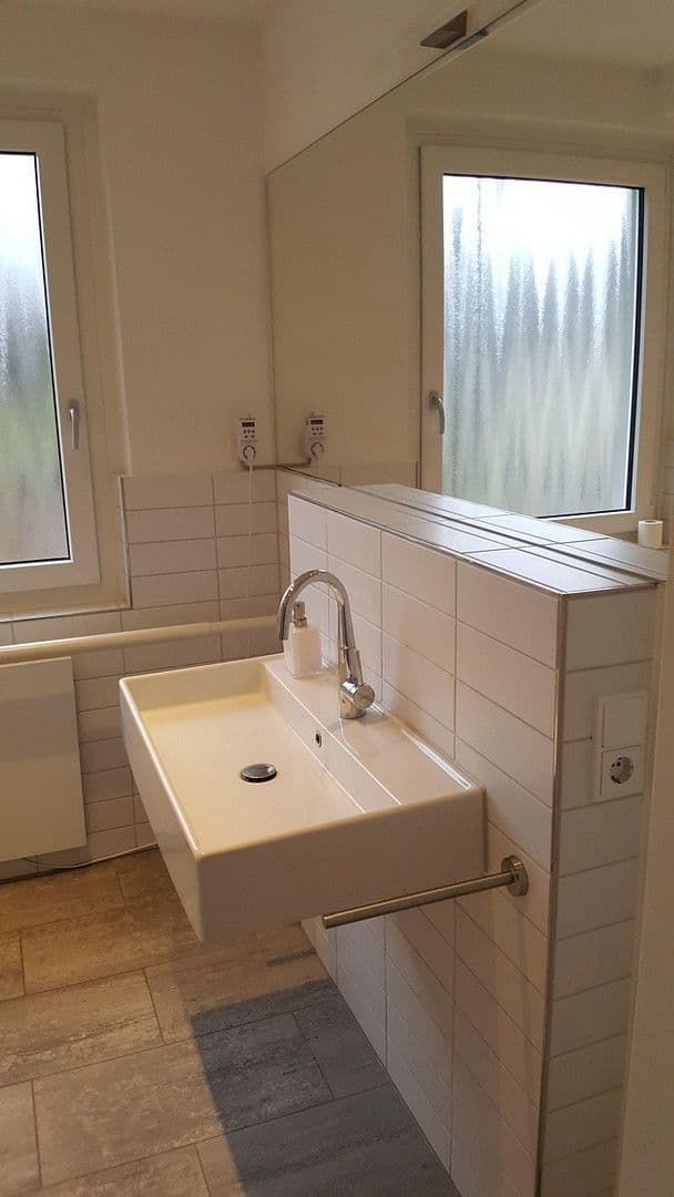 2 bedroom with open-plan kitchen flat to rent, 94 m², Am Rosenberg 30, Hattingen, North Rhine-Westphalia 2 bedroom with open-plan kitchen flat to rent, 94 m², Am Rosenberg 30, Hattingen, North Rhine-Westphalia