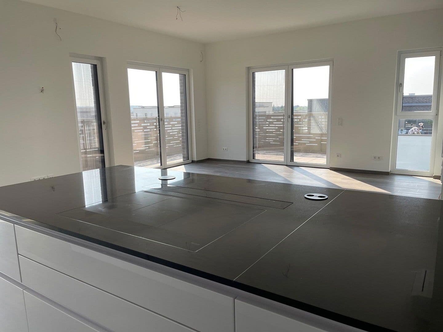 4 bedroom with open-plan kitchen flat for sale, 182 m², Metrostraße 15, Düsseldorf, North Rhine-Westphalia 4 bedroom with open-plan kitchen flat for sale, 182 m², Metrostraße 15, Düsseldorf, North Rhine-Westphalia