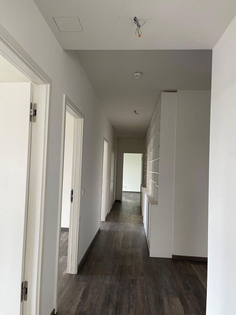 4 bedroom with open-plan kitchen flat for sale, 182 m², Metrostraße 15, Düsseldorf, North Rhine-Westphalia 4 bedroom with open-plan kitchen flat for sale, 182 m², Metrostraße 15, Düsseldorf, North Rhine-Westphalia