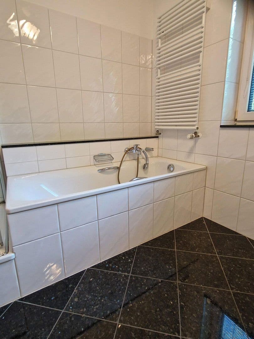 2 bedroom with open-plan kitchen flat to rent, 89 m², Recklinghausen, North Rhine-Westphalia 2 bedroom with open-plan kitchen flat to rent, 89 m², Recklinghausen, North Rhine-Westphalia