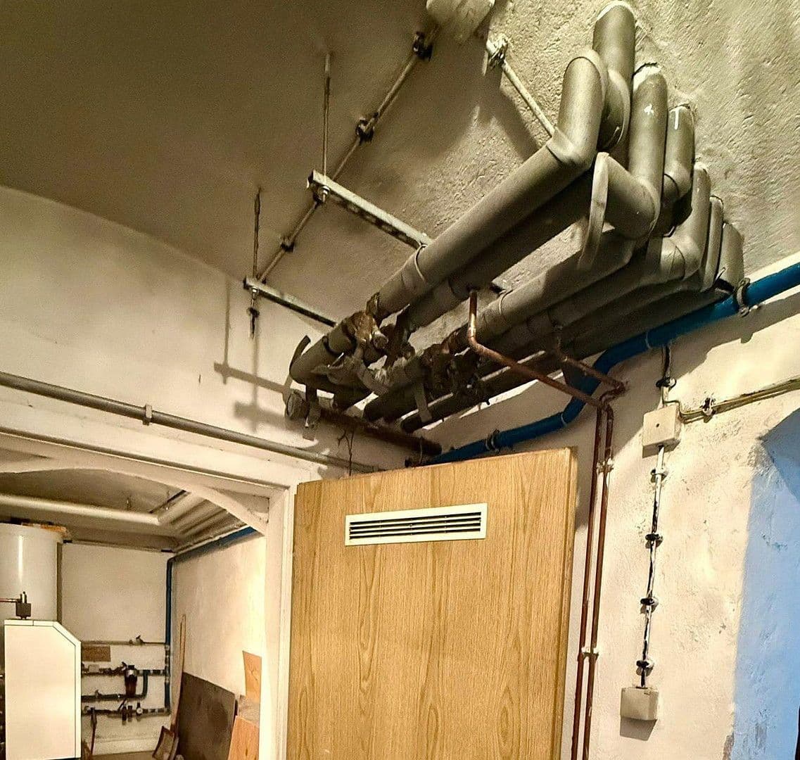 house for sale, 357 m², Bahnhofstraße 9, Dresden, Saxony house for sale, 357 m², Bahnhofstraße 9, Dresden, Saxony