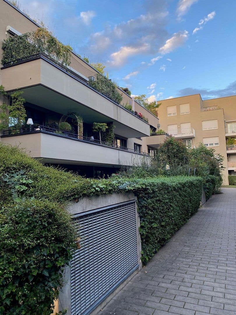 4 bedroom flat for sale, 105 m², Kriegkstrasse 67, Frankfurt, Hesse 4 bedroom flat for sale, 105 m², Kriegkstrasse 67, Frankfurt, Hesse