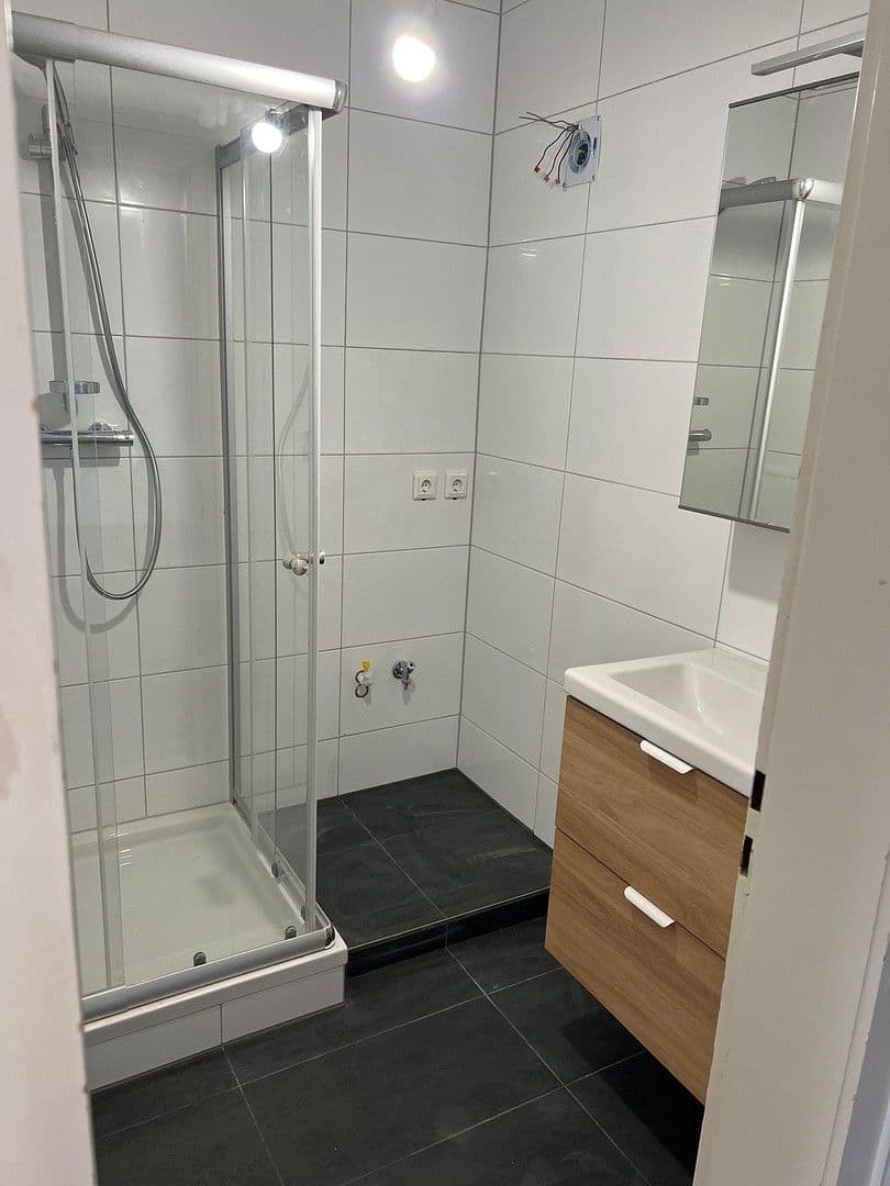 3 bedroom flat to rent, 65 m², Hilden, North Rhine-Westphalia 3 bedroom flat to rent, 65 m², Hilden, North Rhine-Westphalia