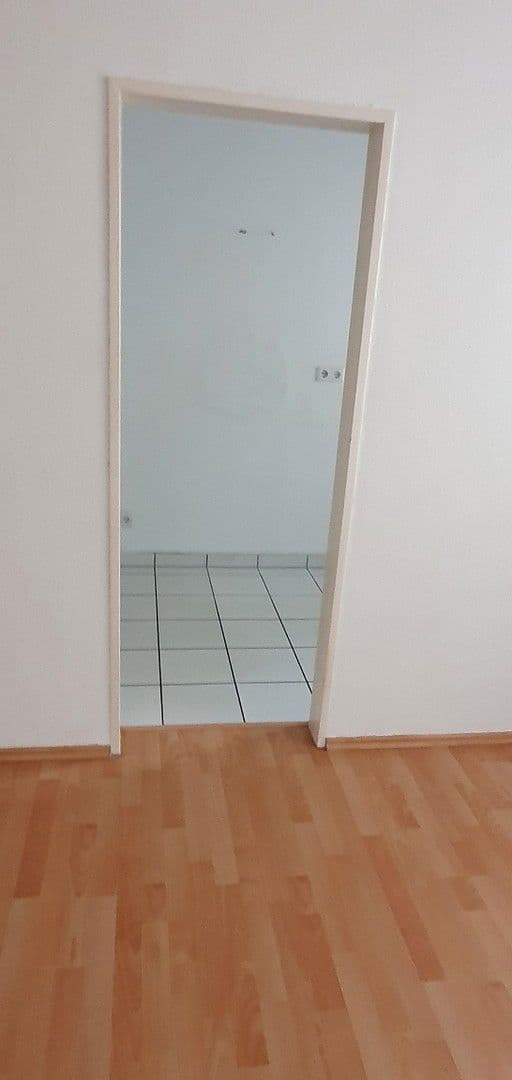 2 bedroom flat to rent, 63 m², Rheinstr. 16, Krefeld, North Rhine-Westphalia 2 bedroom flat to rent, 63 m², Rheinstr. 16, Krefeld, North Rhine-Westphalia