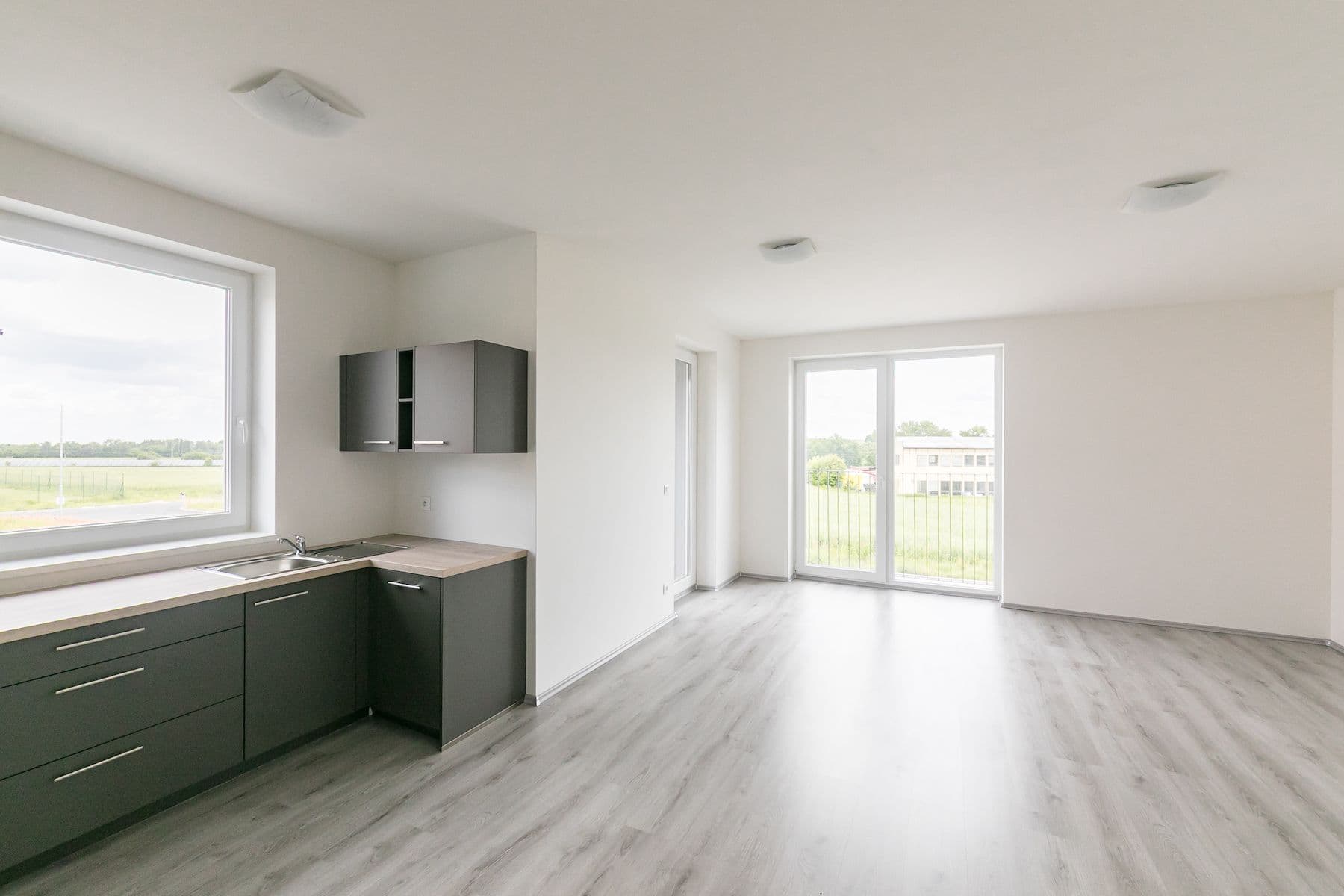 1 bedroom with open-plan kitchen flat for sale, 58 m², Uhlířské Janovice, Středočeský Region 1 bedroom with open-plan kitchen flat for sale, 58 m², Uhlířské Janovice, Středočeský Region