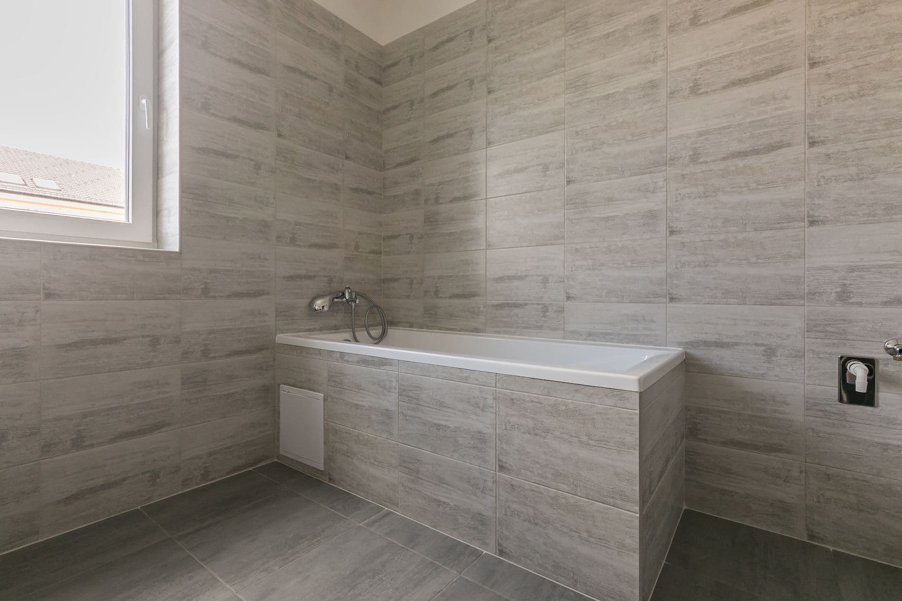 1 bedroom with open-plan kitchen flat for sale, 58 m², Uhlířské Janovice, Středočeský Region 1 bedroom with open-plan kitchen flat for sale, 58 m², Uhlířské Janovice, Středočeský Region