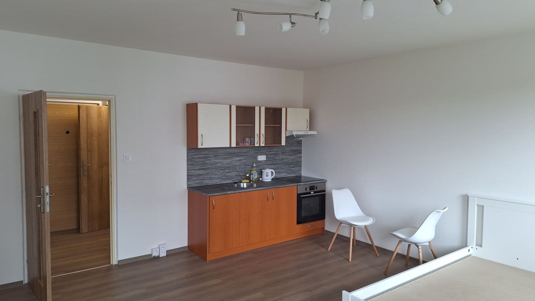 Studio flat to rent, 31 m², Rabštejnská, Plzeň, Plzeňský Region Studio flat to rent, 31 m², Rabštejnská, Plzeň, Plzeňský Region