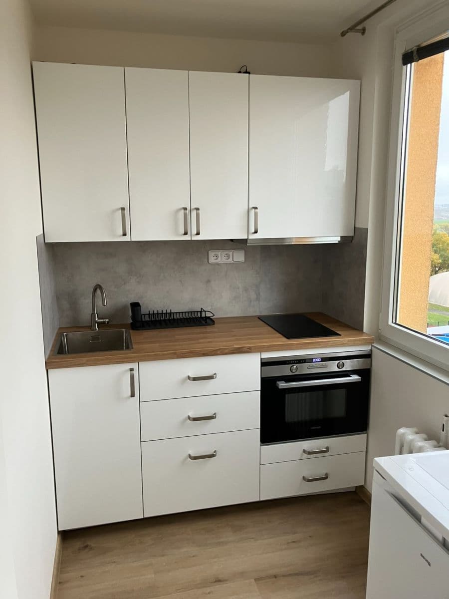 Studio flat to rent, 28 m², Benkova, Prague, Prague Studio flat to rent, 28 m², Benkova, Prague, Prague
