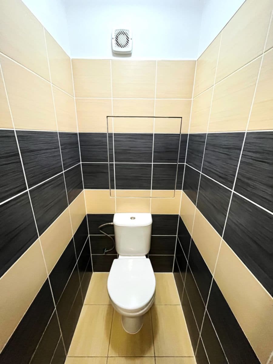 2 bedroom with open-plan kitchen flat to rent, 57 m², Radomská, Prague, Prague 2 bedroom with open-plan kitchen flat to rent, 57 m², Radomská, Prague, Prague