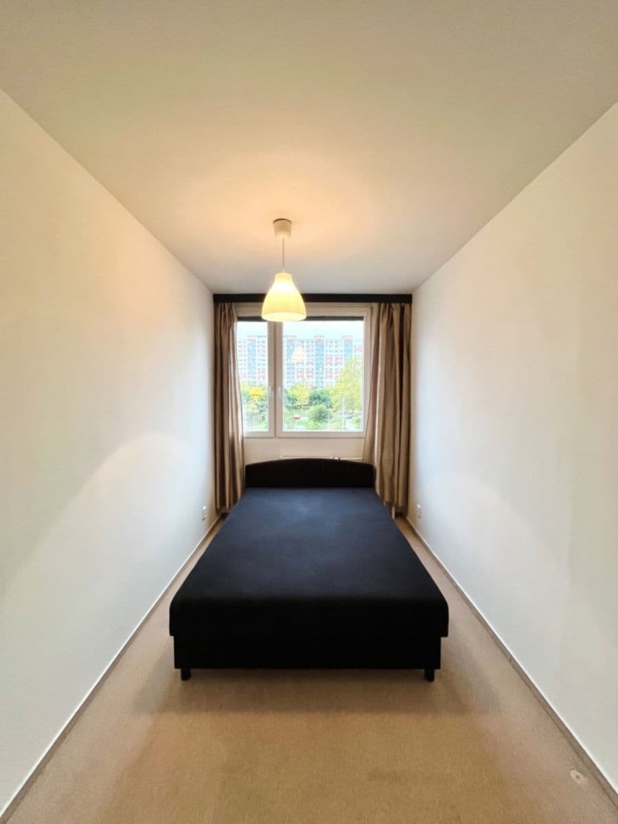 2 bedroom with open-plan kitchen flat to rent, 57 m², Radomská, Prague, Prague 2 bedroom with open-plan kitchen flat to rent, 57 m², Radomská, Prague, Prague