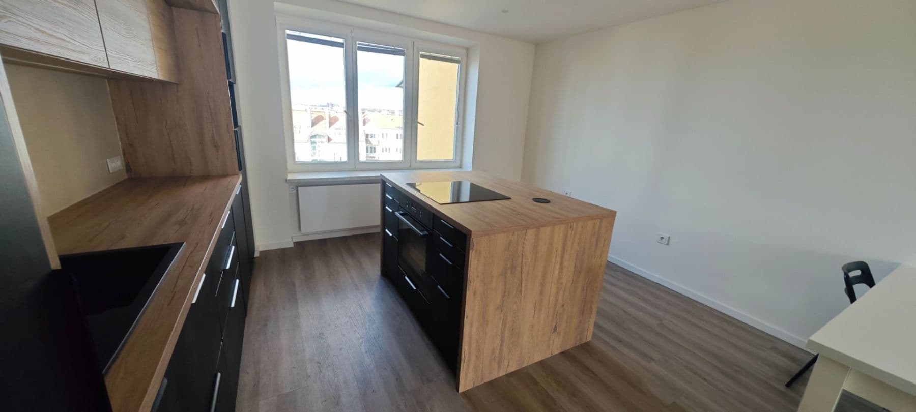 1 bedroom with open-plan kitchen flat to rent, 66 m², Vinohradská, Prague, Prague 1 bedroom with open-plan kitchen flat to rent, 66 m², Vinohradská, Prague, Prague