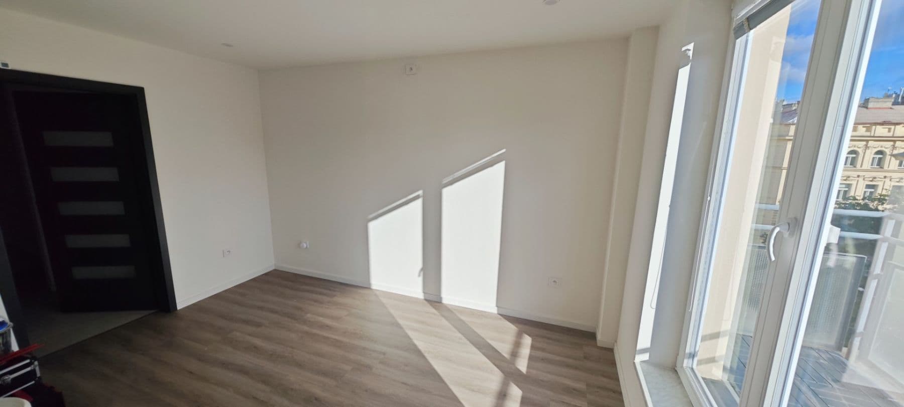1 bedroom with open-plan kitchen flat to rent, 66 m², Vinohradská, Prague, Prague 1 bedroom with open-plan kitchen flat to rent, 66 m², Vinohradská, Prague, Prague