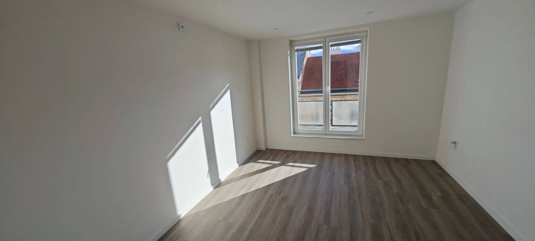 1 bedroom with open-plan kitchen flat to rent, 66 m², Vinohradská, Prague, Prague 1 bedroom with open-plan kitchen flat to rent, 66 m², Vinohradská, Prague, Prague
