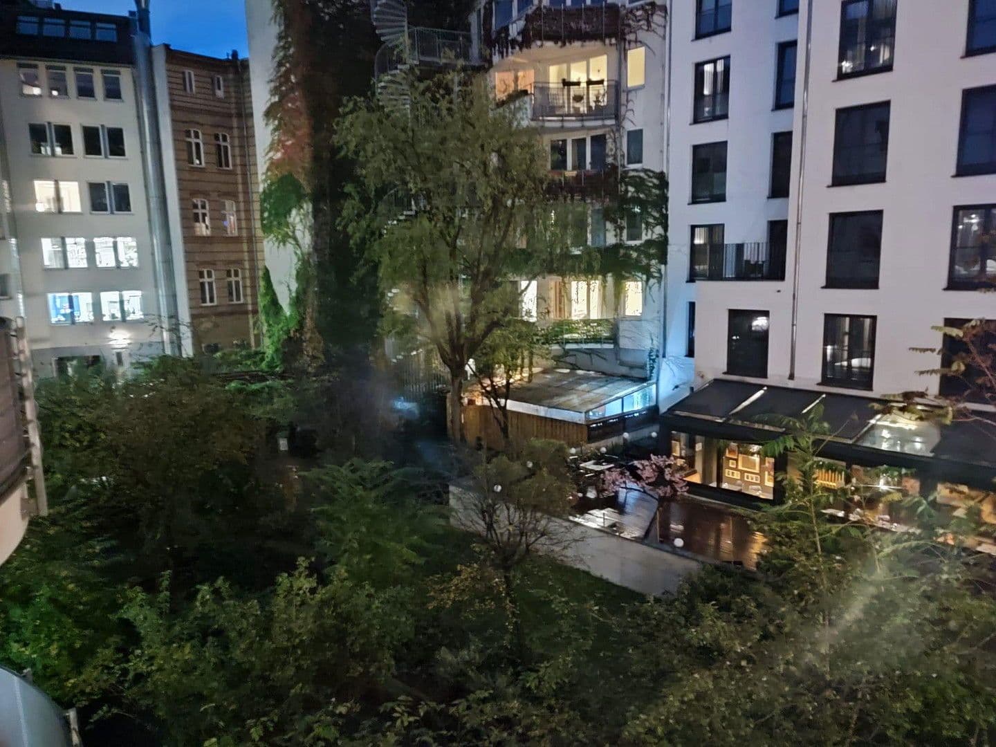 2 bedroom with open-plan kitchen flat for sale, 90 m², Neue Promenade, 7, Berlin, Berlin 2 bedroom with open-plan kitchen flat for sale, 90 m², Neue Promenade, 7, Berlin, Berlin