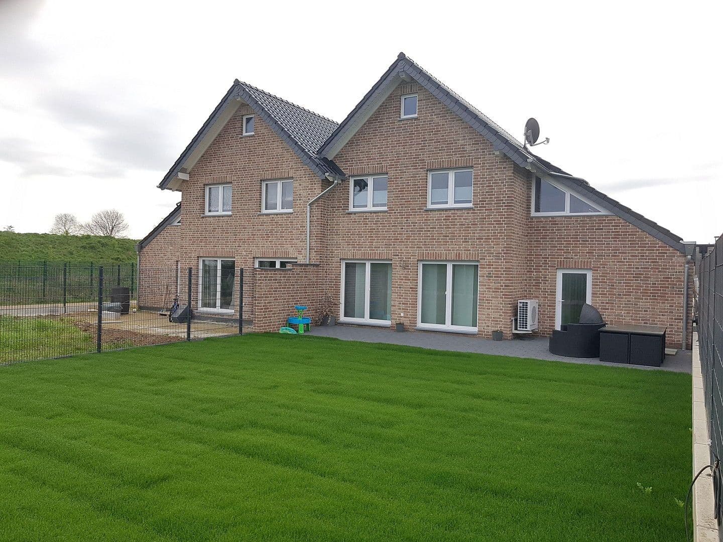 house to rent, 120 m², Klever Str. 8, Erkelenz, North Rhine-Westphalia house to rent, 120 m², Klever Str. 8, Erkelenz, North Rhine-Westphalia