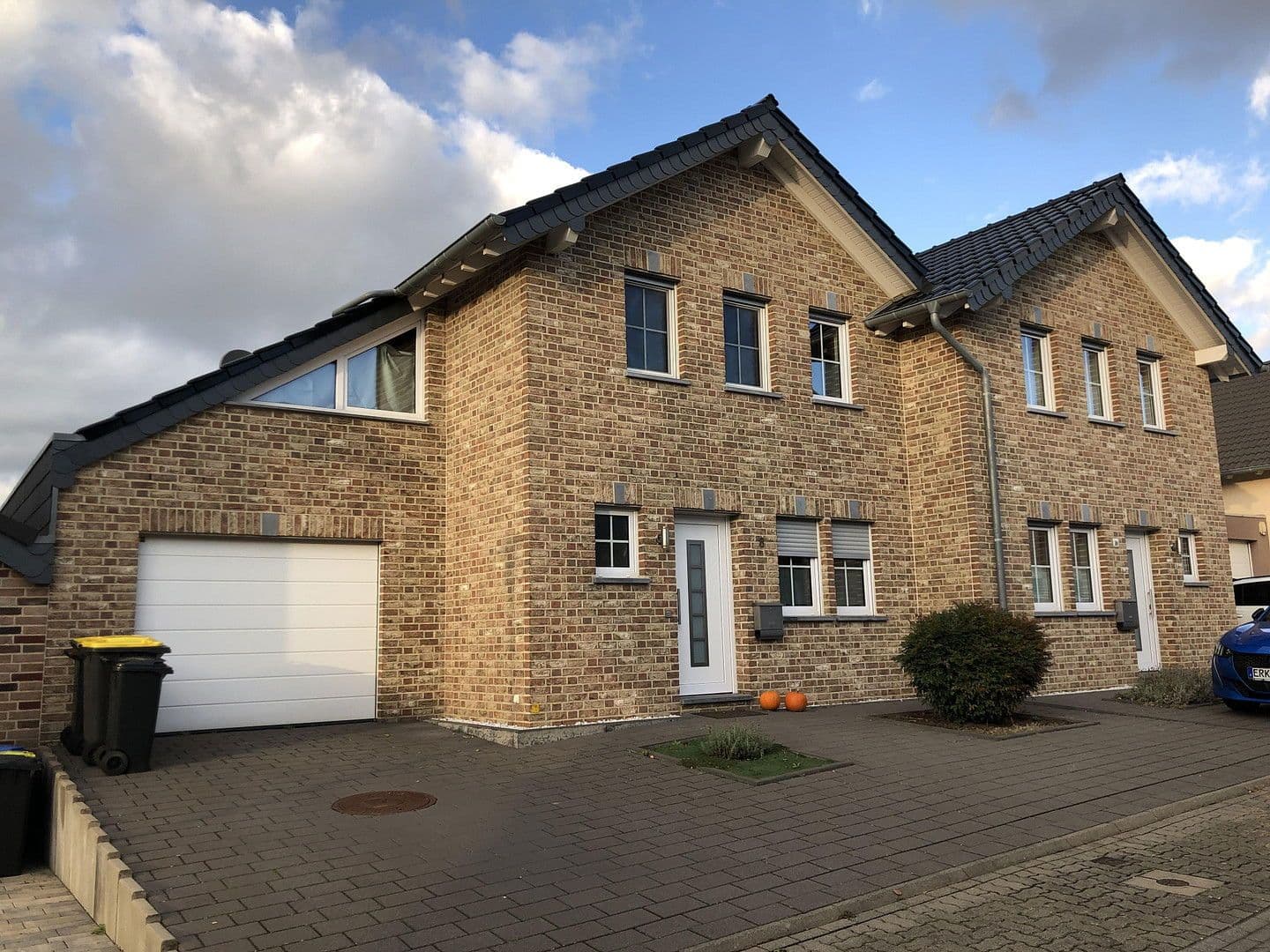 house to rent, 120 m², Klever Str. 8, Erkelenz, North Rhine-Westphalia house to rent, 120 m², Klever Str. 8, Erkelenz, North Rhine-Westphalia