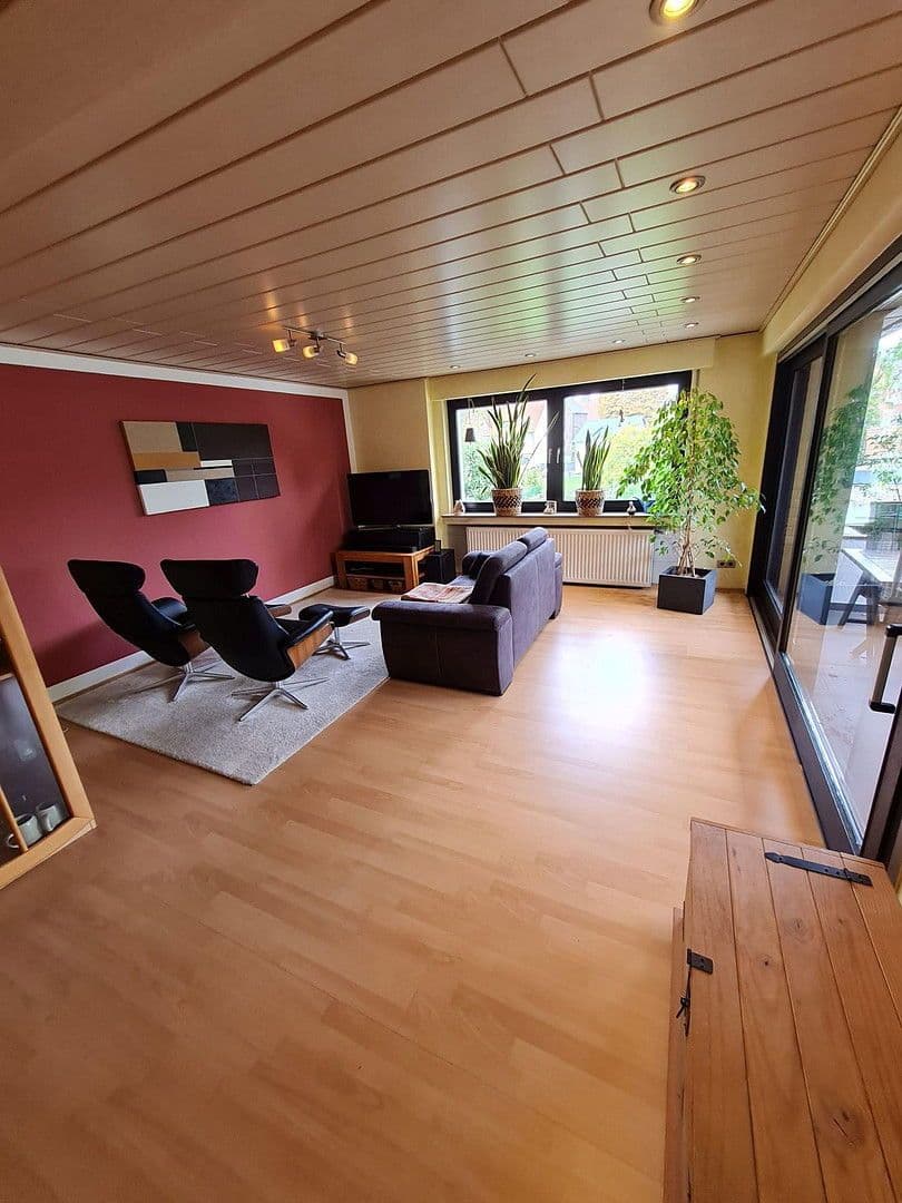 3 bedroom with open-plan kitchen flat for sale, 118 m², Recklinghausen, North Rhine-Westphalia 3 bedroom with open-plan kitchen flat for sale, 118 m², Recklinghausen, North Rhine-Westphalia