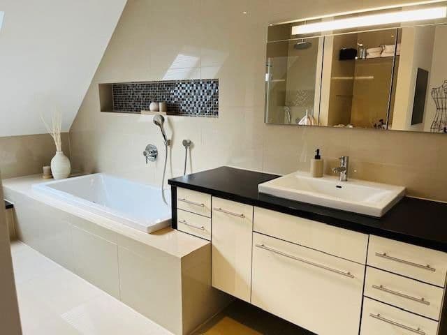 3 bedroom with open-plan kitchen flat for sale, 154 m², Stuttgart, Baden-Württemberg 3 bedroom with open-plan kitchen flat for sale, 154 m², Stuttgart, Baden-Württemberg