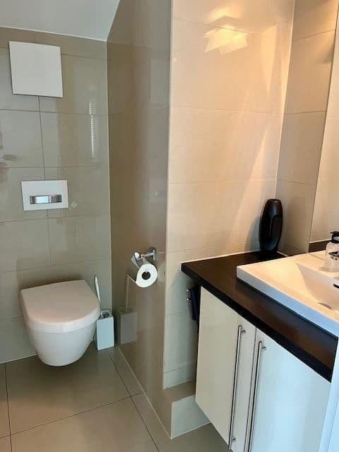 3 bedroom with open-plan kitchen flat for sale, 154 m², Stuttgart, Baden-Württemberg 3 bedroom with open-plan kitchen flat for sale, 154 m², Stuttgart, Baden-Württemberg