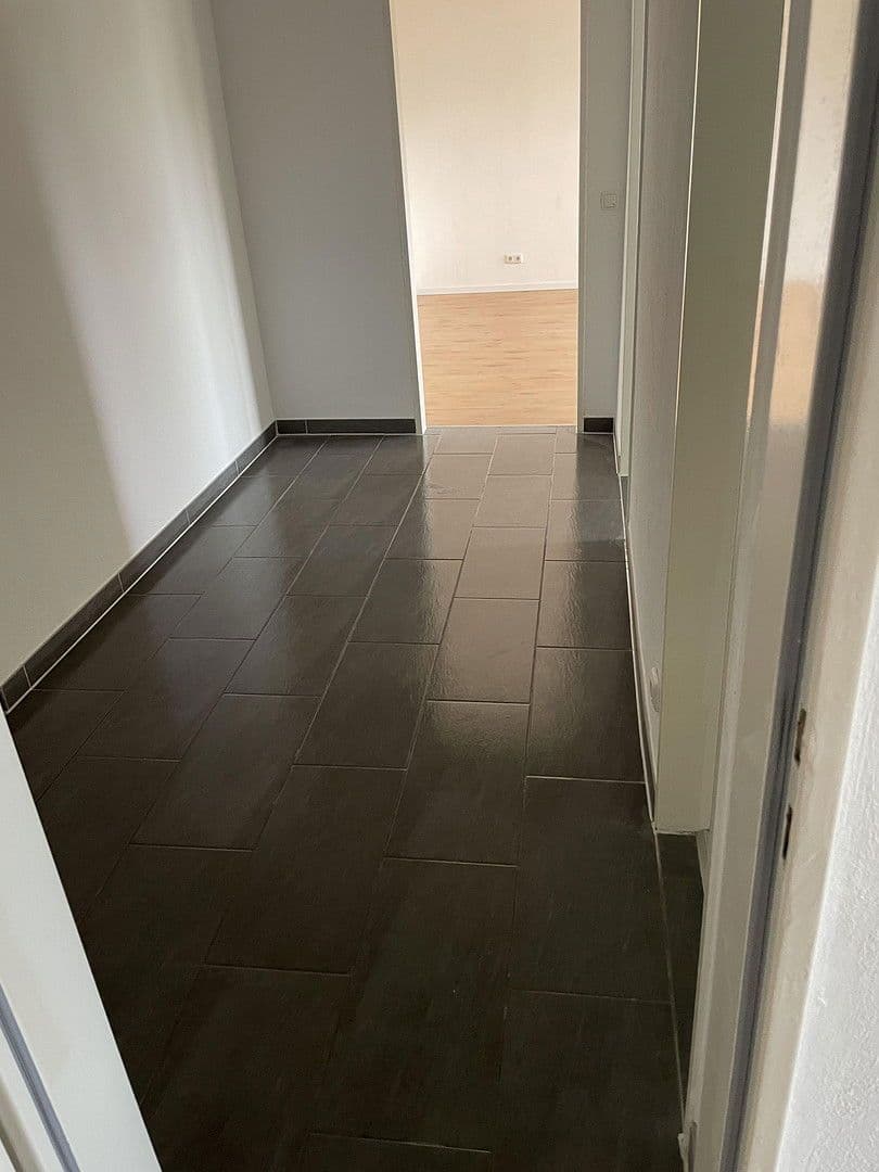 3 bedroom flat to rent, 75 m², Niederdorfelden, Hesse 3 bedroom flat to rent, 75 m², Niederdorfelden, Hesse