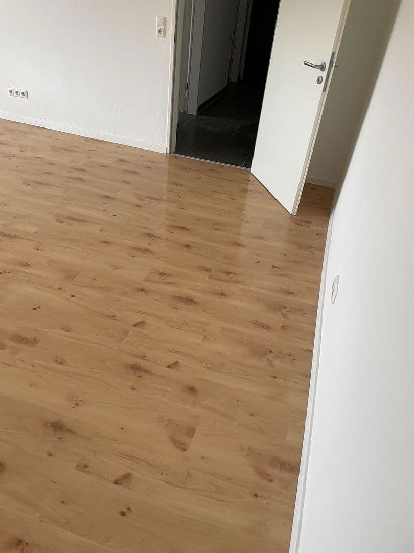 3 bedroom flat to rent, 75 m², Niederdorfelden, Hesse 3 bedroom flat to rent, 75 m², Niederdorfelden, Hesse