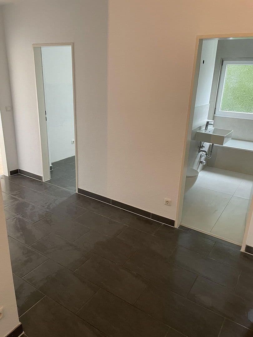 3 bedroom flat to rent, 75 m², Niederdorfelden, Hesse 3 bedroom flat to rent, 75 m², Niederdorfelden, Hesse